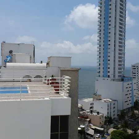 Con Vista Y Salida Al Mar